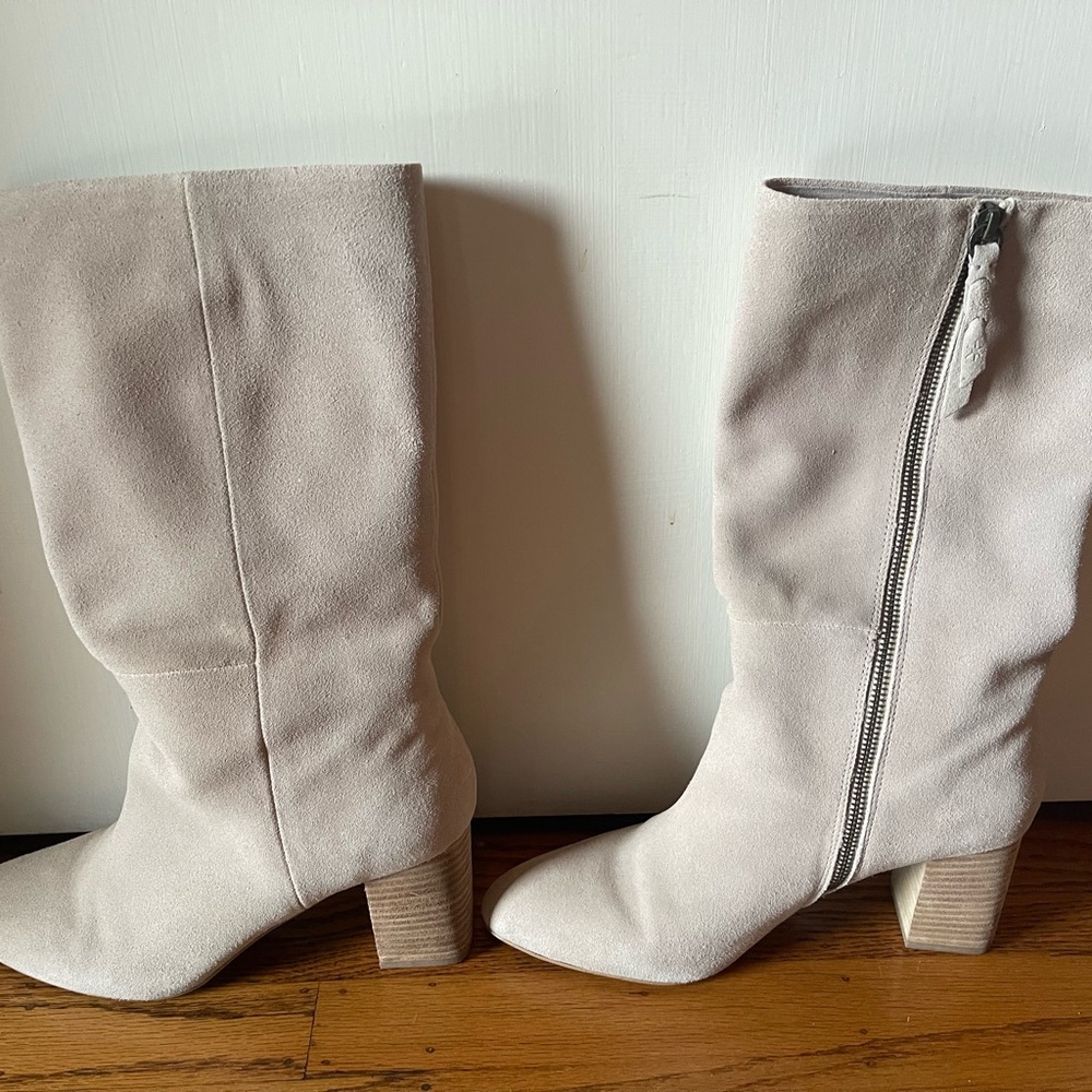 Splendid Light Beige Leather Boots